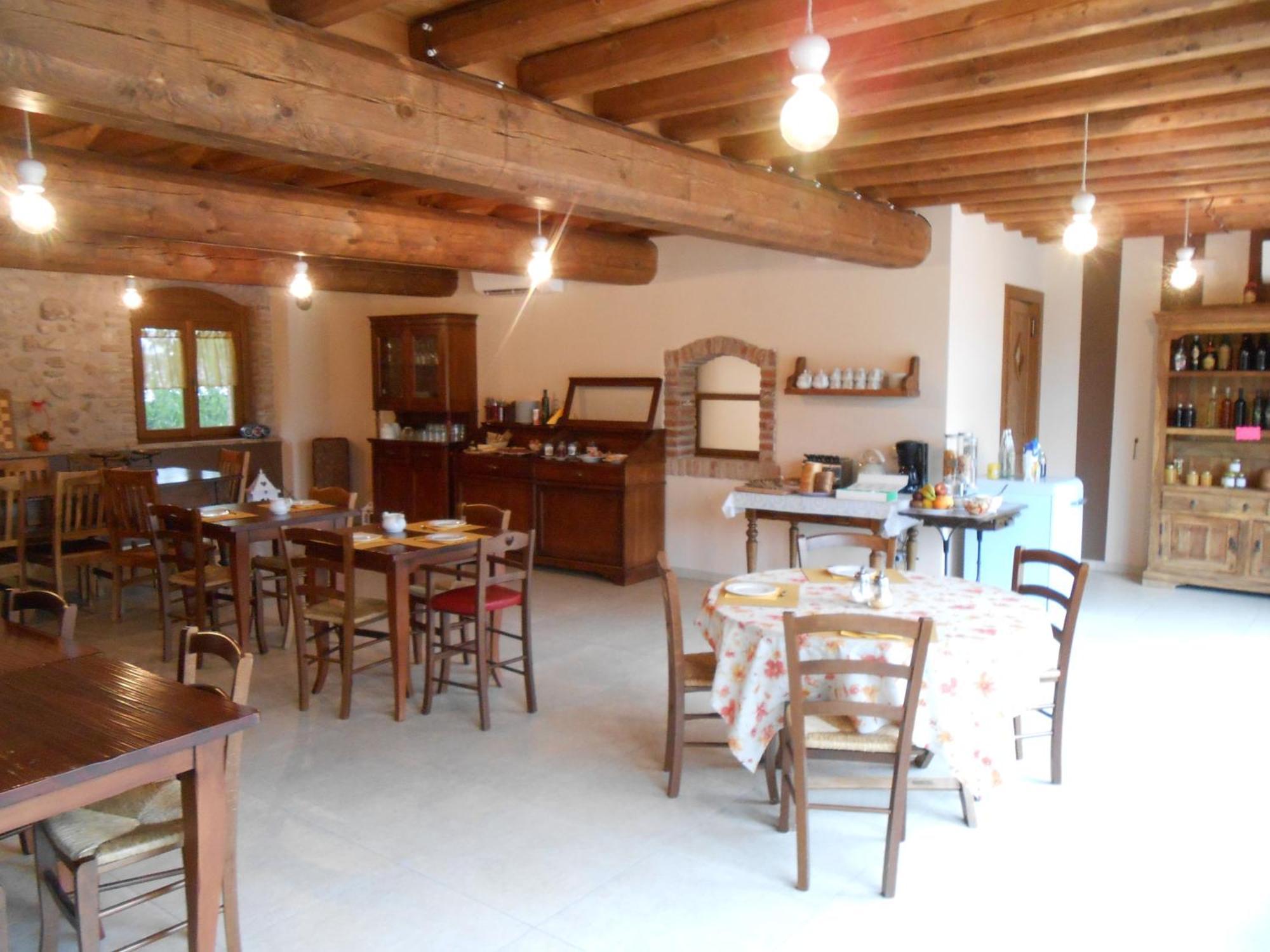Corte Davini Agriturismo Монцамбано Екстериор снимка