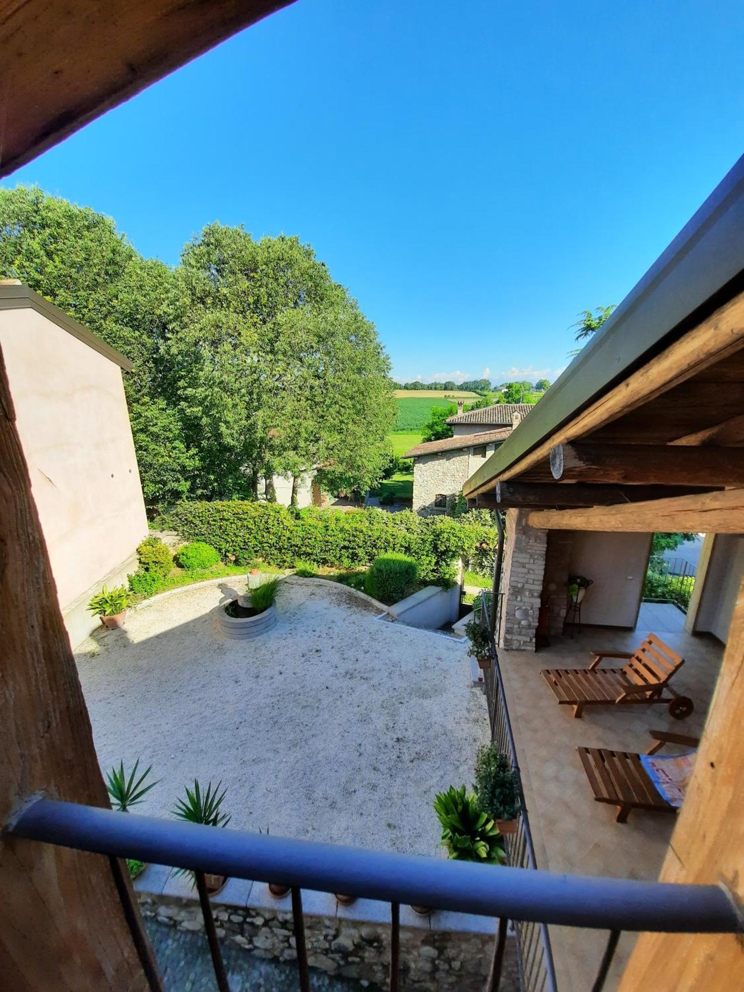 Corte Davini Agriturismo Монцамбано Екстериор снимка