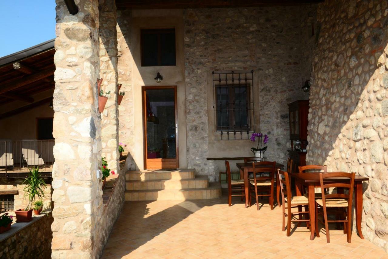 Corte Davini Agriturismo Монцамбано Екстериор снимка